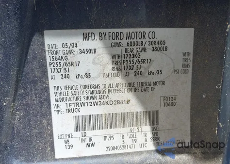 2004 Ford F-150 Xlt z USA, uszkodzony, nr VIN 1FTRW12W34KD28410